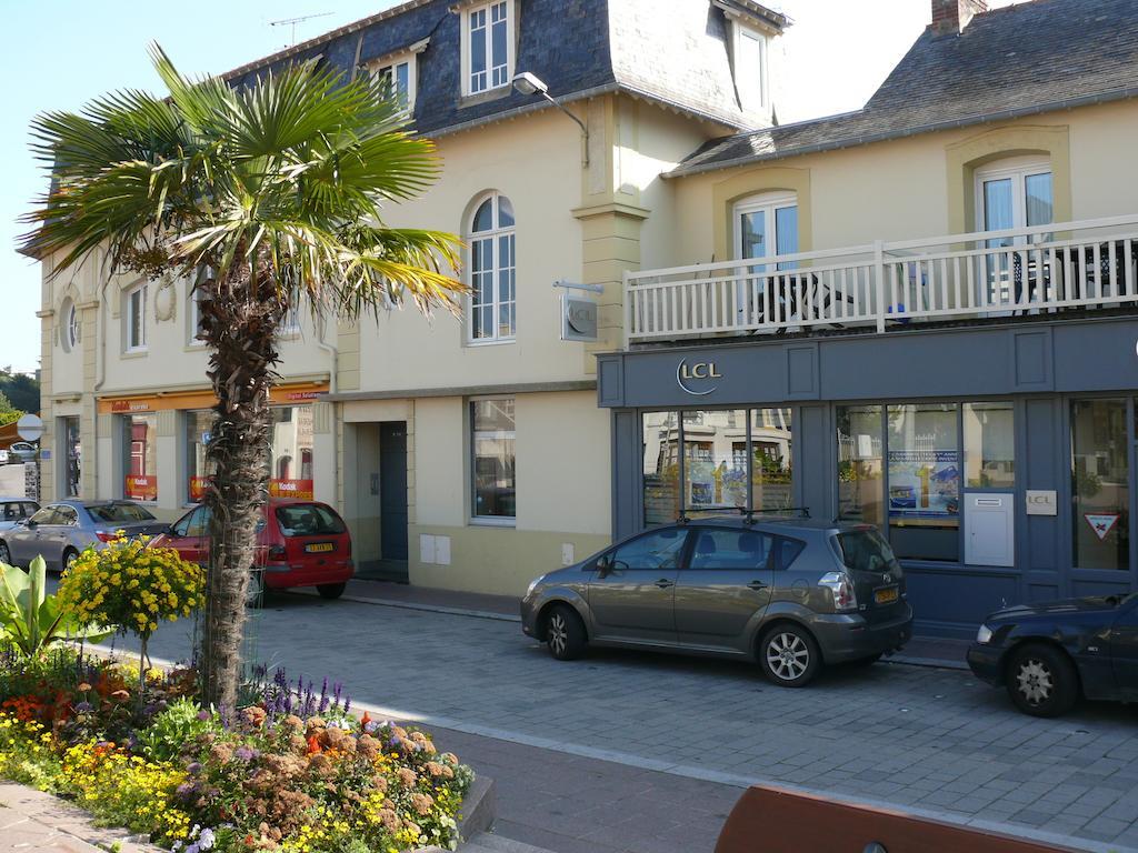 Résidence du Parad'Ice Dinard Esterno foto