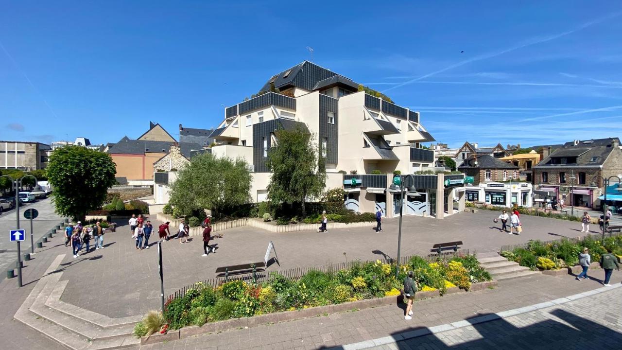 Résidence du Parad'Ice Dinard Esterno foto